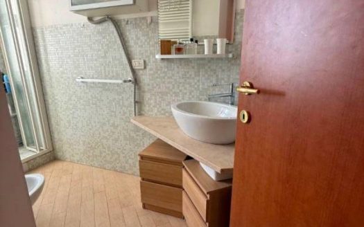 BOL1057 – Appartamento in Vendita a Bologna