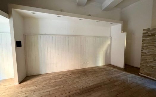 SGP1010 – Negozio in Vendita a San Giovanni in Persiceto