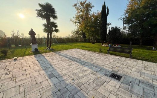 CAS 1101-a – Villa in Vendita a Castelfranco Emilia